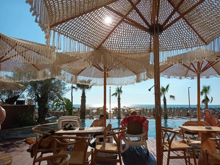 Seaview Haven - Golem, Albania Appartement Golem  Buitenkant foto